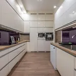 Exclusive N\' Grand City Center Residence With 5 Bedrms