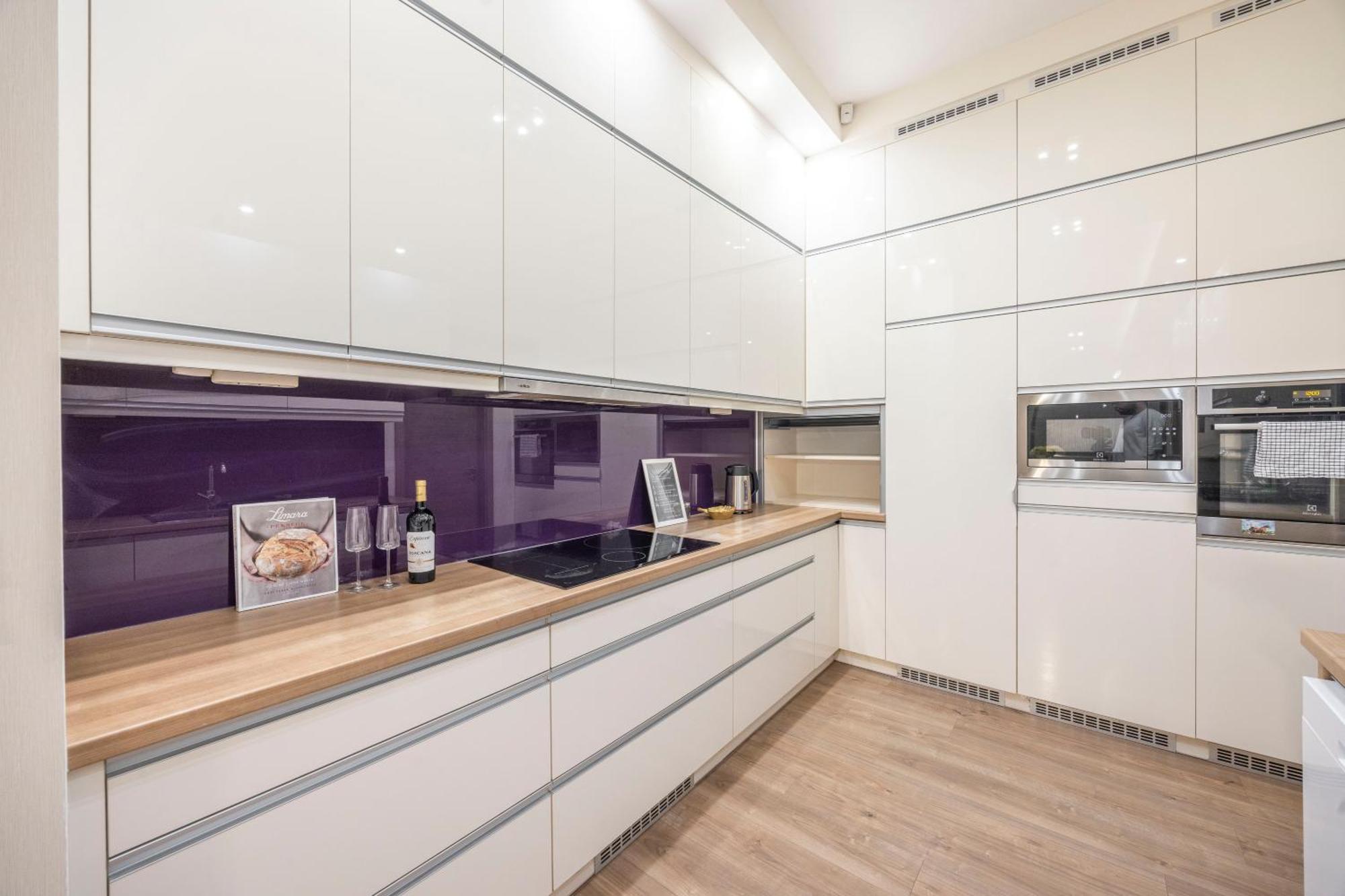 Exclusive N' Grand Center With 5 Bedrms * Budapest