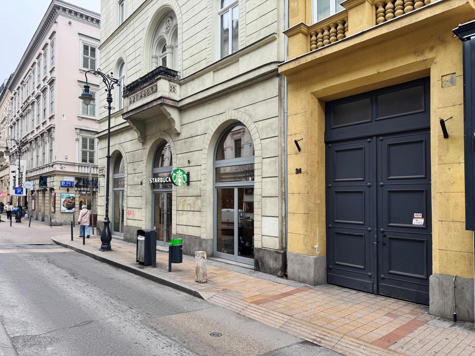 Exclusive N' Grand Center With 5 Bedrms Apartmán *